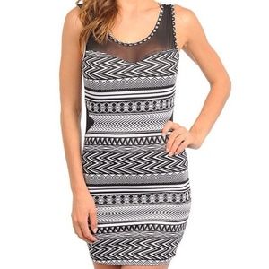 ‼️Last one‼️ Black and White stripe pattern dress